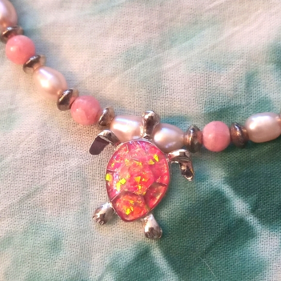 Handmade Sea Turtle Pearl & Gemstone Jewelry Set - Picture 4 of 4